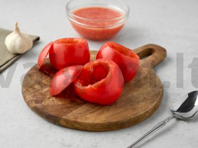 Įdaryti pomidorai su kalakutiena Žingsnis 1