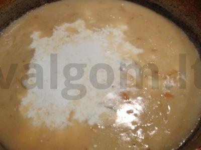 Skani vištienos šlaunelės filė grietinėlės padaže Žingsnis 8