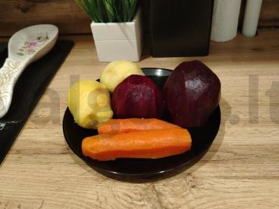 Vinegretas su šviežia kopūstu Žingsnis 3