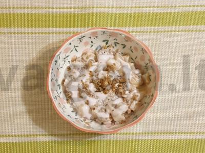 Desertas su muesli ir kondensuotu pienu pagrindine nuotrauka