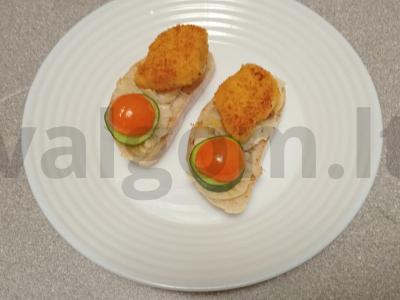 Brusketa su keptu česnaku ir vištienos juostelėmis Žingsnis 7