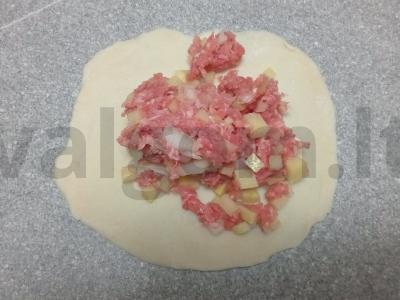 Mantai su jautienos faršu ir bulvėmis Žingsnis 6