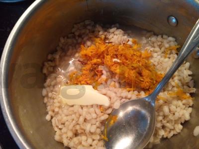 Perlinė košė su morkomis ir šviežiais žalumynais Žingsnis 4