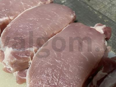 Kiaulienos karbonaadas su saldžiuoju paprika ir pipirais Žingsnis 1