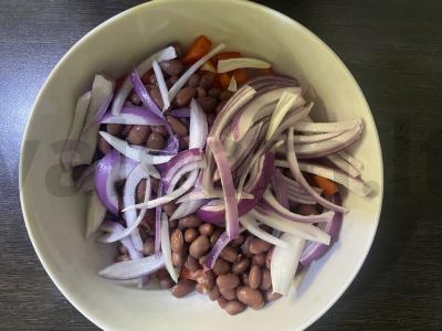 Salotos su jautiena ir granatais Žingsnis 3