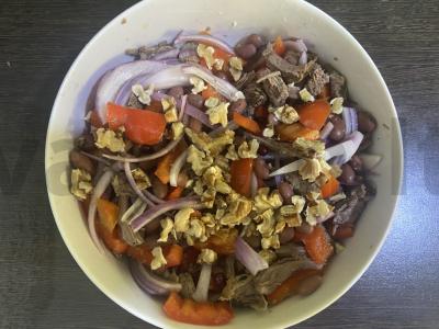 Salotos su jautiena ir granatais Žingsnis 7