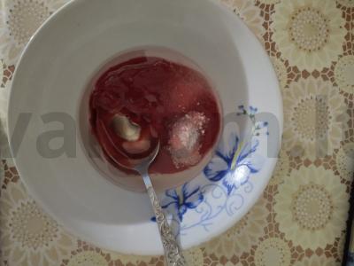 Vegetariški pomidorų sausainiai su saulėgrąžų sėklomis, baziliku ir kalendra Žingsnis 1