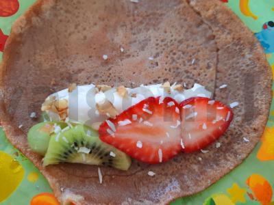 Blynų ritinys su braškėmis Žingsnis 3