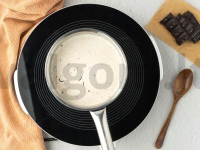 Tortas su uogų želė ir rožių žiedlapiais Žingsnis 5