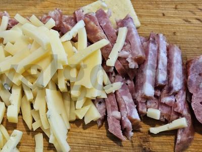 Gurmaniška pica su pievagrybiais Žingsnis 1