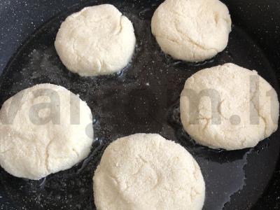 Rikotiniai su manų kruopomis Žingsnis 7