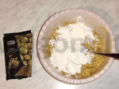 Neįprasta mėsos pica ant keptuvės Žingsnis 4