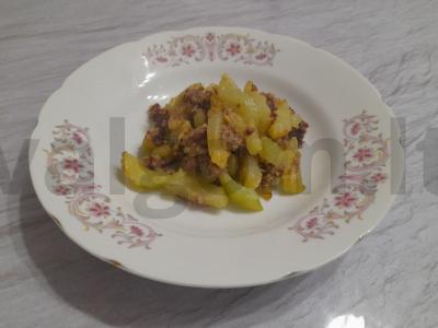 Troškintas cukinijas su faršu ir grietinės padažu Žingsnis 8