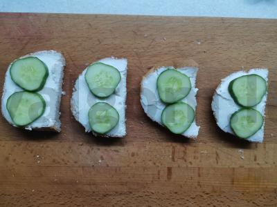 Sūrio sumuštiniai su agurku Žingsnis 3