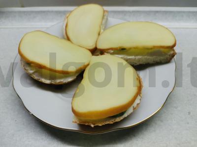 Sūrio sumuštiniai su agurku pagrindine nuotrauka