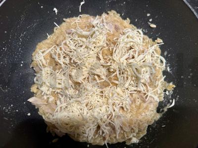 Orzo makaronai su vištiena sūrio padaže Žingsnis 4