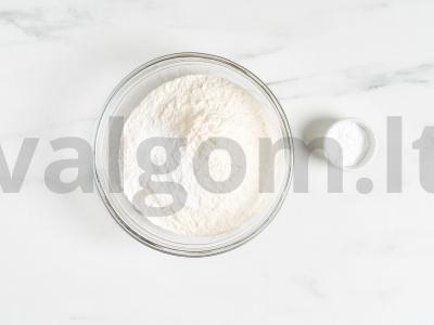 Oro pyragaičiai su kefyru Žingsnis 2