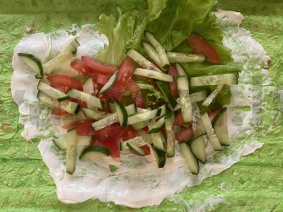 Namų šašlykas su šviežiais daržovėmis ir servelatu Žingsnis 3