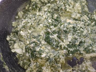 Špinatai su keptu kiaušiniu Žingsnis 4