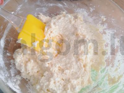 Persikų vafliai su stevija multikepėje Žingsnis 6