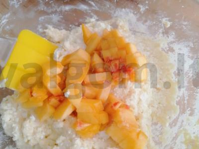 Persikų vafliai su stevija multikepėje Žingsnis 8