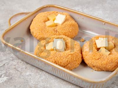 Vištienos kotletai su sūriu, kepti orkaitėje Žingsnis 3