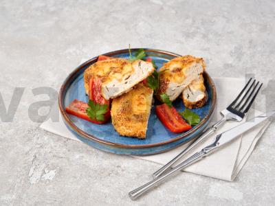 Vištienos kotletai su sūriu, kepti orkaitėje pagrindine nuotrauka