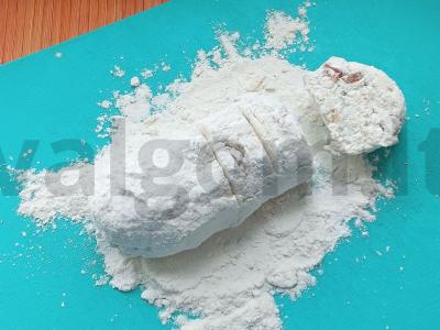 Sūrio pyragėliai su džiovintomis abrikosais ir cinamonu Žingsnis 2