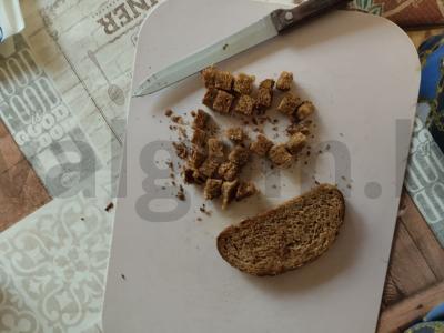 Salotas „Žvejas“ su rukola ir ruginių skrebučiais Žingsnis 5