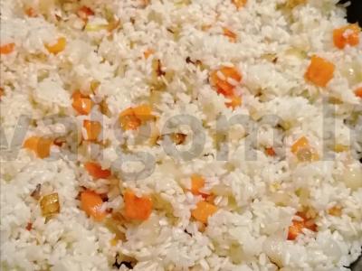 Vegetariškas ryžiai su daržovėmis ir razinomis Žingsnis 5