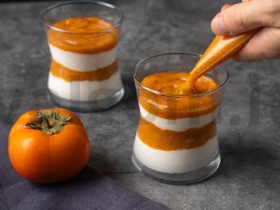 Varškės desertas su persimonu Žingsnis 3