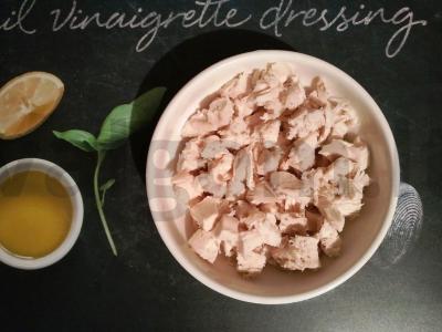 Salotas su vištiena, jūros kopūstais ir sėklomis Žingsnis 1