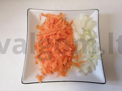 Troškintas avinžirnis su vištiena Žingsnis 3