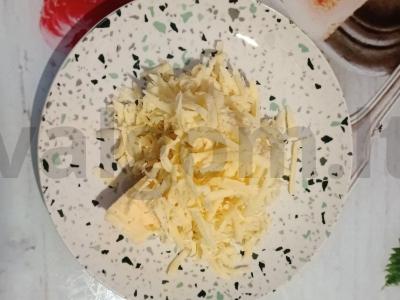 Salotas „Žuvelė“ su lašiša ir krevetėmis Žingsnis 4