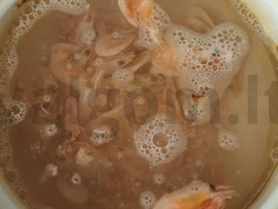 Salotas „Žuvelė“ su lašiša ir krevetėmis Žingsnis 6