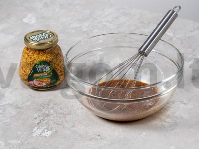 Vištienos sparneliai medaus-garstyčių padaže orkaitėje Žingsnis 1