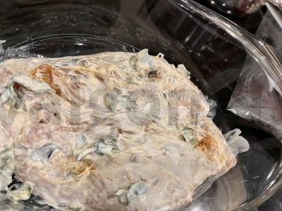 Kalakutienos krūtinėlės filė su baziliku ir špinatais Žingsnis 6