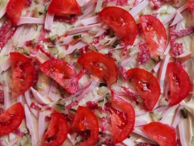 Namų pica su dešra, daržovėmis ir sūriu Žingsnis 6