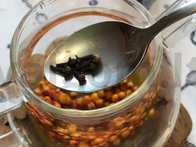 Šaltalankių arbata su medumi Žingsnis 3