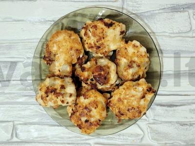 Vištienos kotletai-šalti blynai su acidofiliu pagrindine nuotrauka