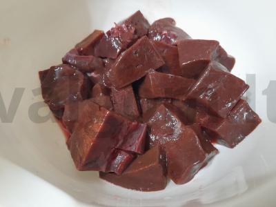 Troškinta bulvė su jautienos kepenimis lėtoje viryklėje Žingsnis 8