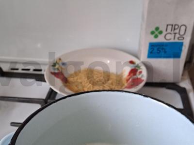 Rytinė pusryčių makaronų sriuba Žingsnis 2