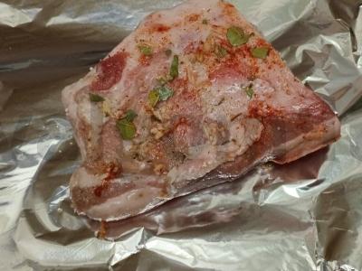 Prieskoniuose keptos kiaulienos skruostai Žingsnis 3