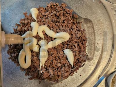 Sluoksniuotas salotas su vištienos kepenėlėmis Žingsnis 4