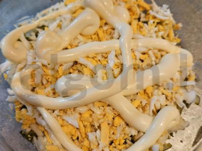 Sluoksniuotas salotas su vištienos kepenėlėmis Žingsnis 7