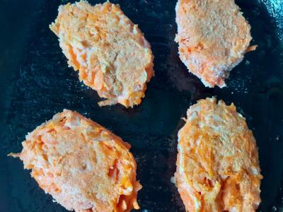 Morkų kotletai be miltų Žingsnis 4