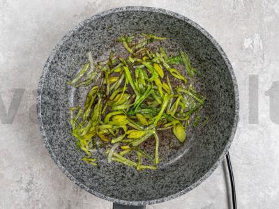 Sūrio ir brokolių pyragas Žingsnis 6