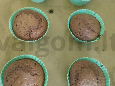 Šokoladiniai keksiukai per 40 minučių Žingsnis 5