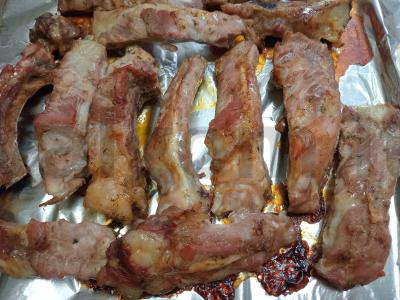 Kepti kiaulienos šonkauliai aštriame sojų padaže Žingsnis 4