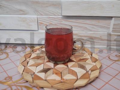 Ryškus kompotas su agrastais, avietėmis ir džiovintais obuoliais pagrindine nuotrauka